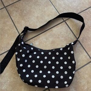 Baggu UO black polka dot medium crescent